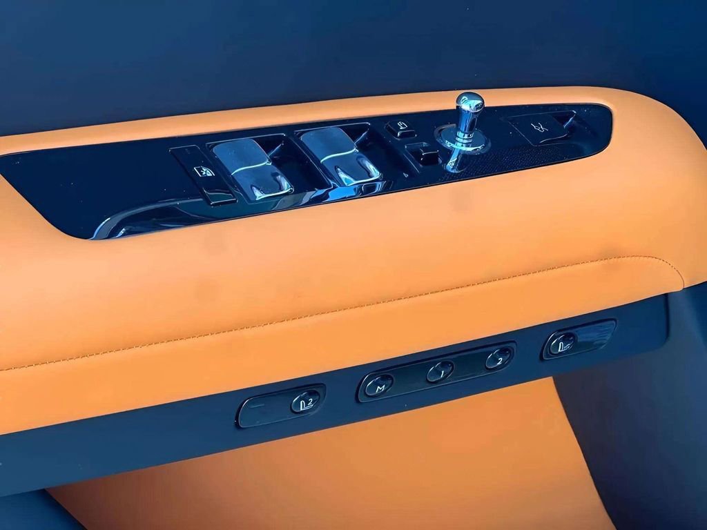 New 2026 Rolls-Royce Ghost AWD/4WD image 9