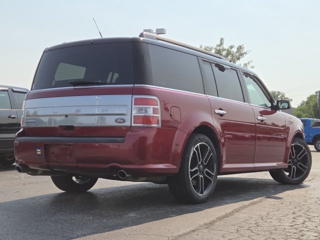 Used 2014 Ford Flex Limited w/ Equipment Group 301A FWD image 11