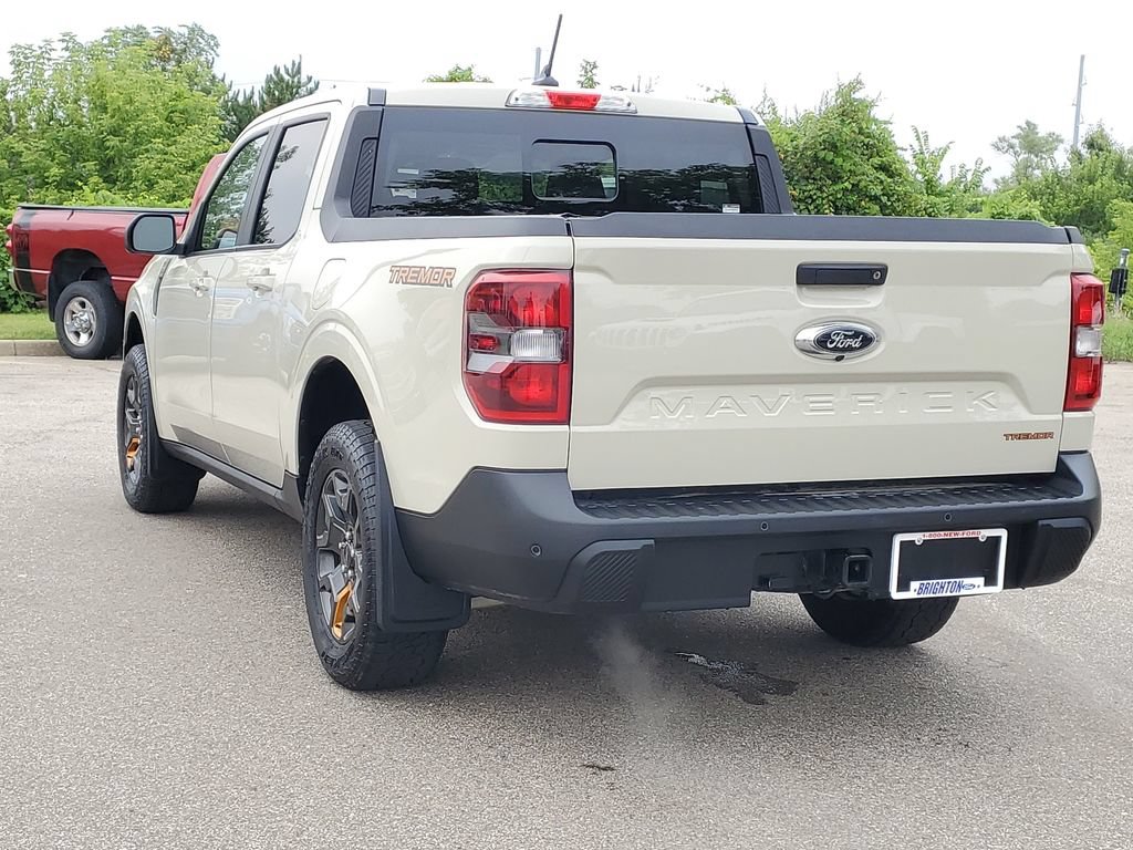Certified 2024 Ford Maverick Tremor w/ Tremor Off-Road Package AWD/4WD image 3