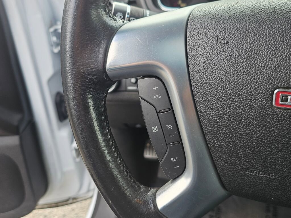 Used 2016 GMC Acadia SLE image 33