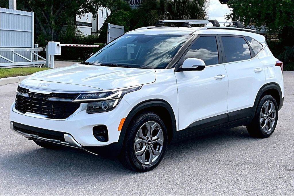 Used 2024 Kia Seltos S image 9