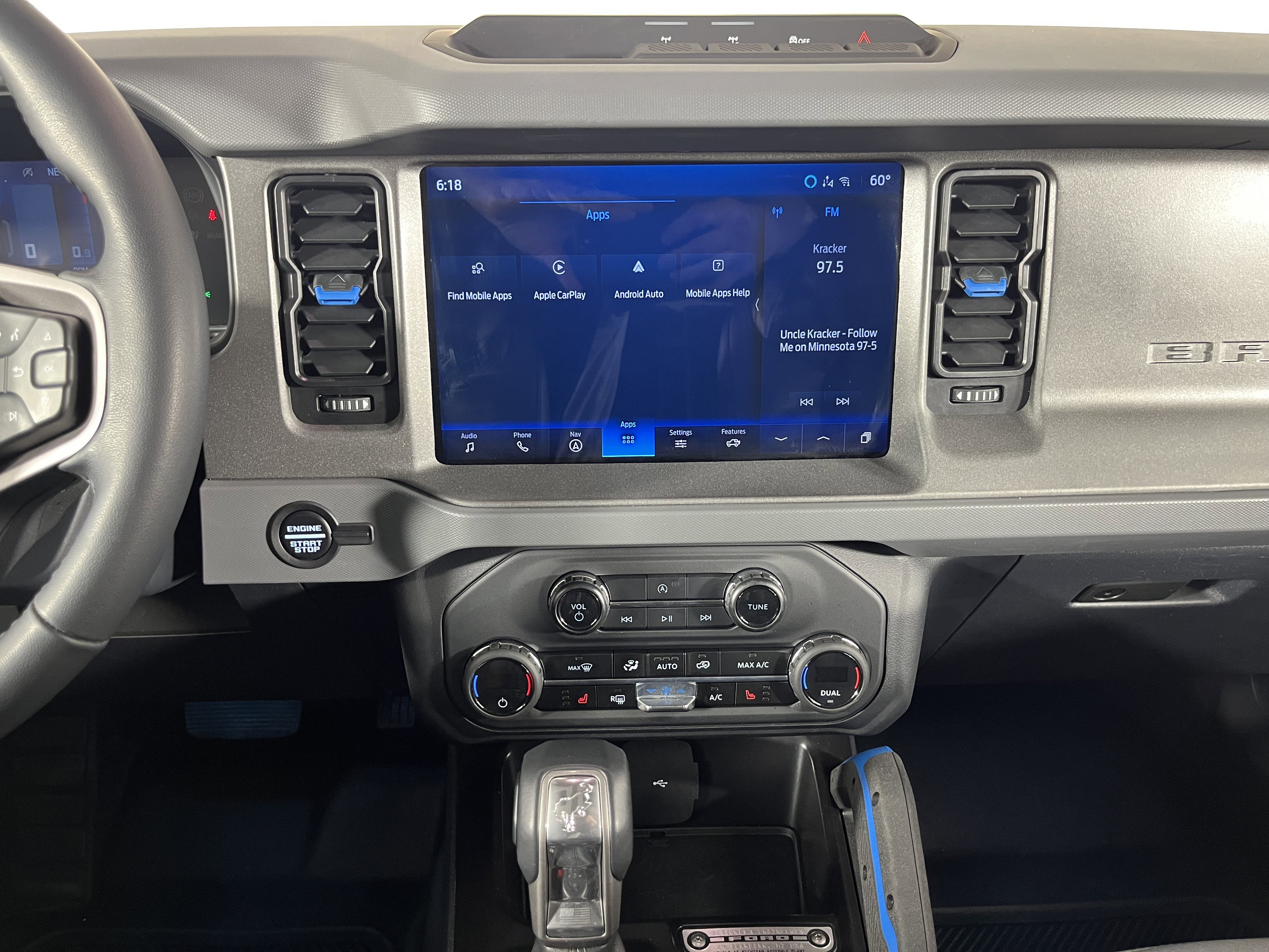 Used 2024 Ford Bronco Black Diamond image 14