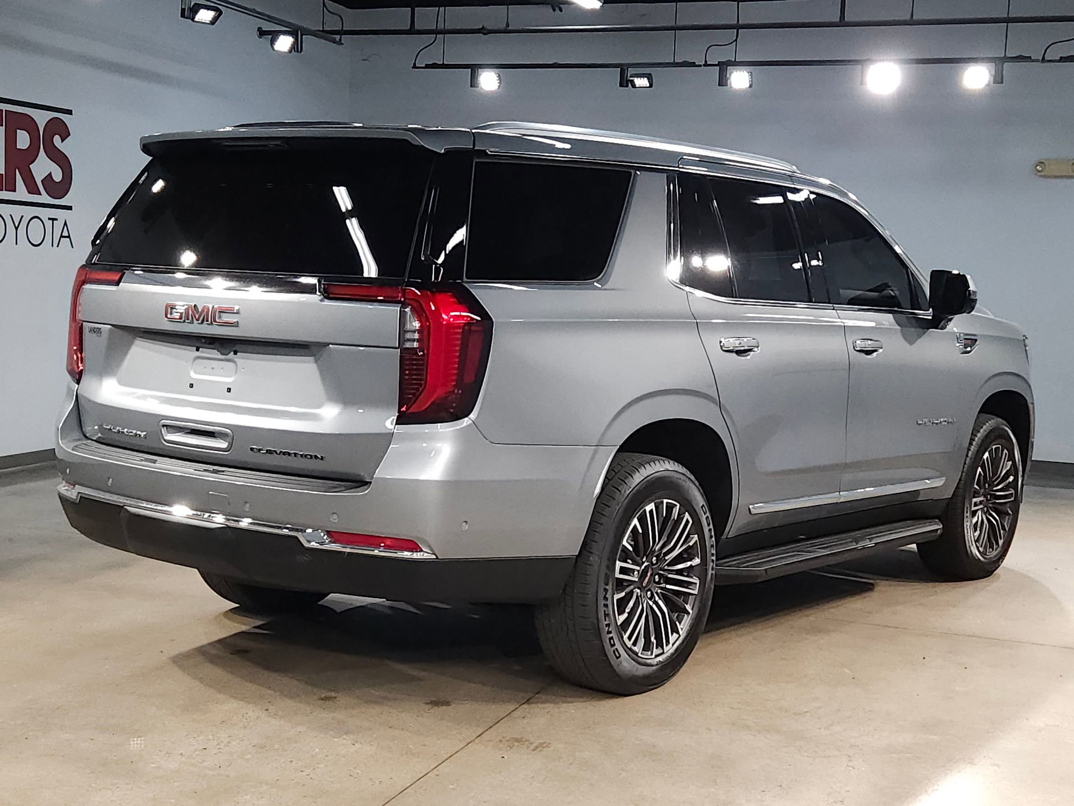 Used 2026 GMC Yukon Elevation image 7