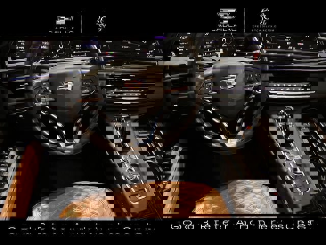 Used 2023 Cadillac Escalade Premium Luxury image 13