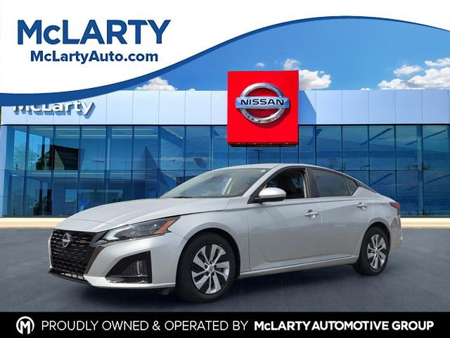 Used 2023 Nissan Altima 2.5 S