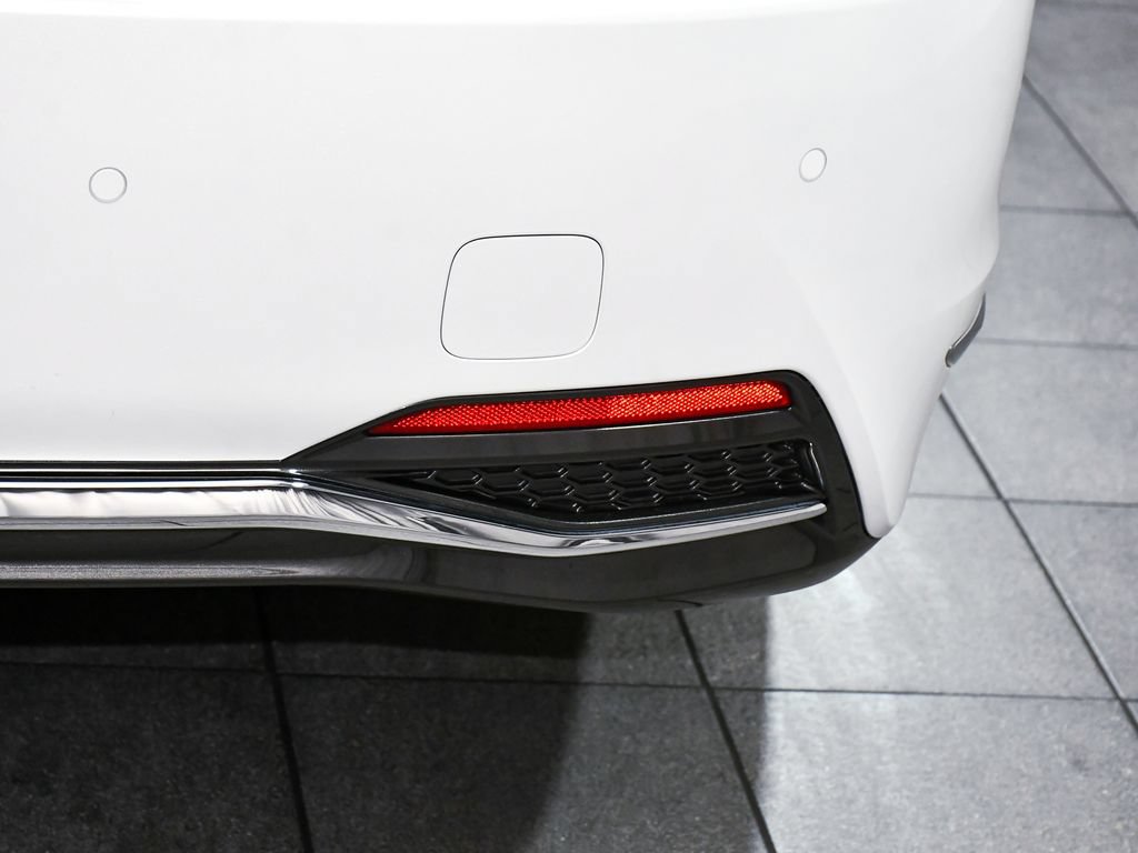 Used 2022 Lexus LS 500h AWD w/ Luxury Package image 89