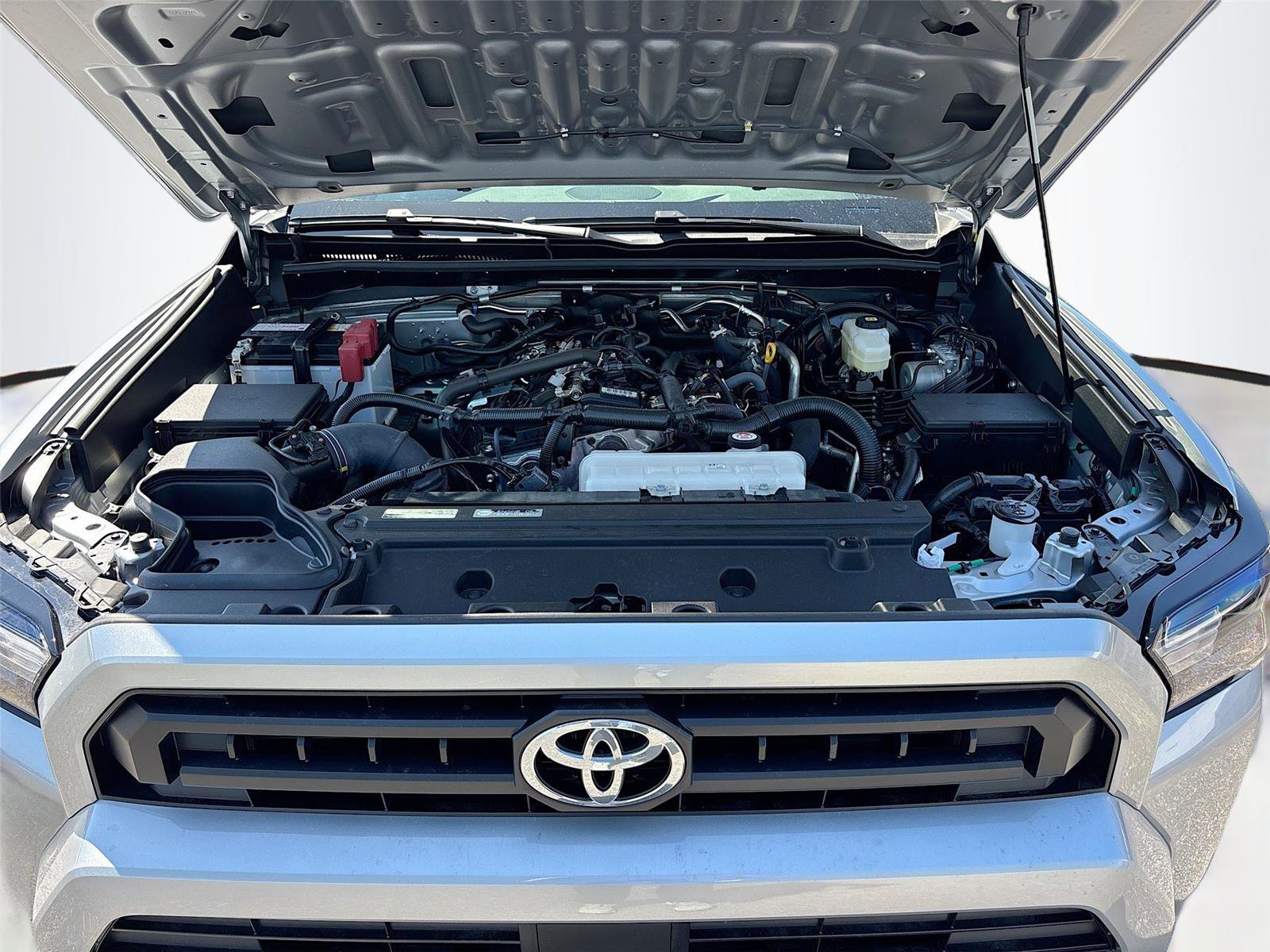 Used 2025 Toyota 4Runner SR5 AWD/4WD image 34