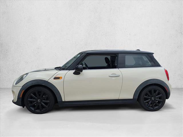 Used 2016 MINI Cooper 2-Door Hardtop image 8