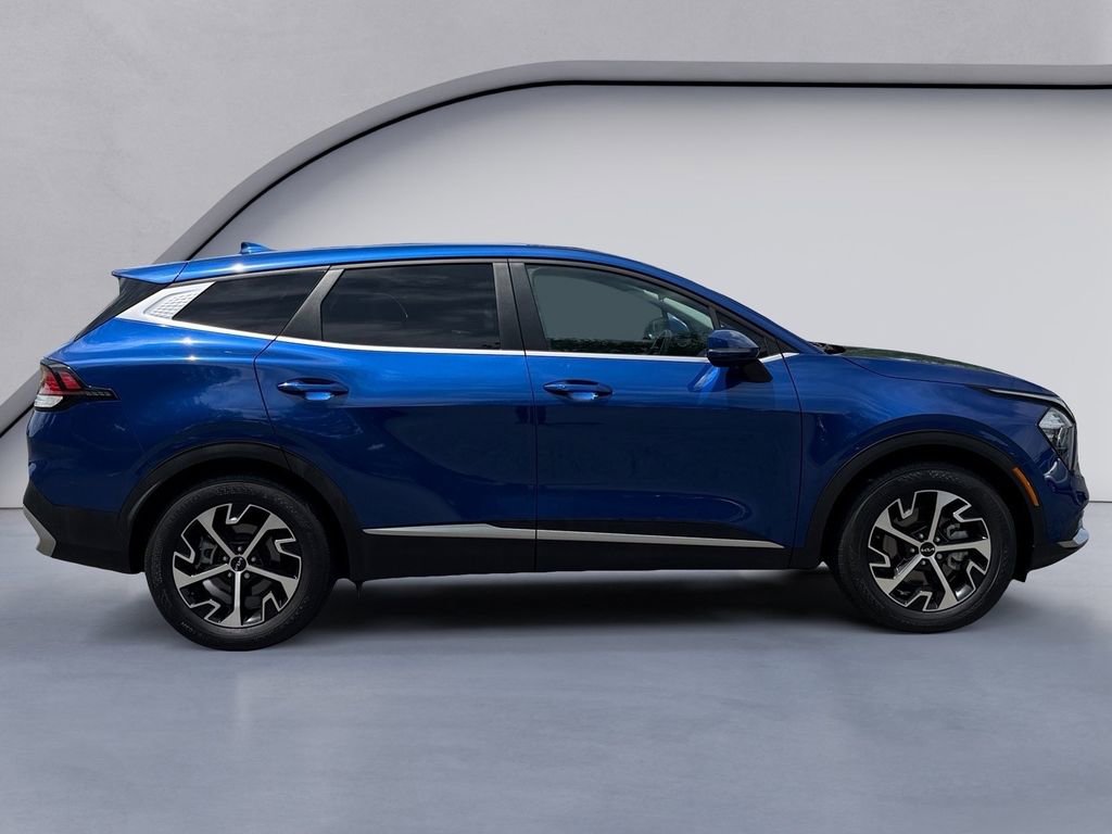 Used 2023 Kia Sportage EX FWD image 6