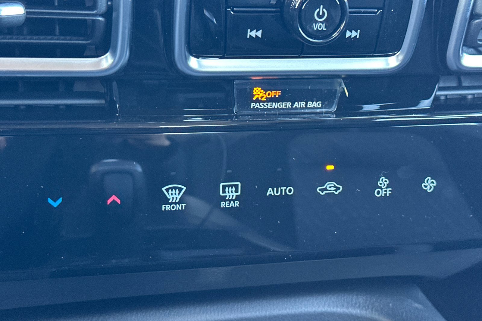New 2026 Nissan Sentra SV w/ Floor Mat Package FWD image 19