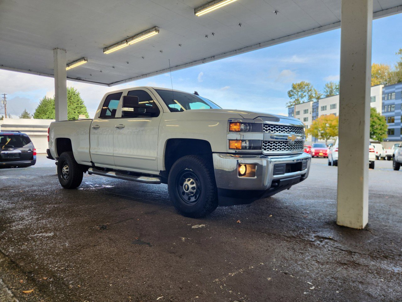Used 2019 Chevrolet Silverado 2500 LT w/ True North Edition AWD/4WD image 5