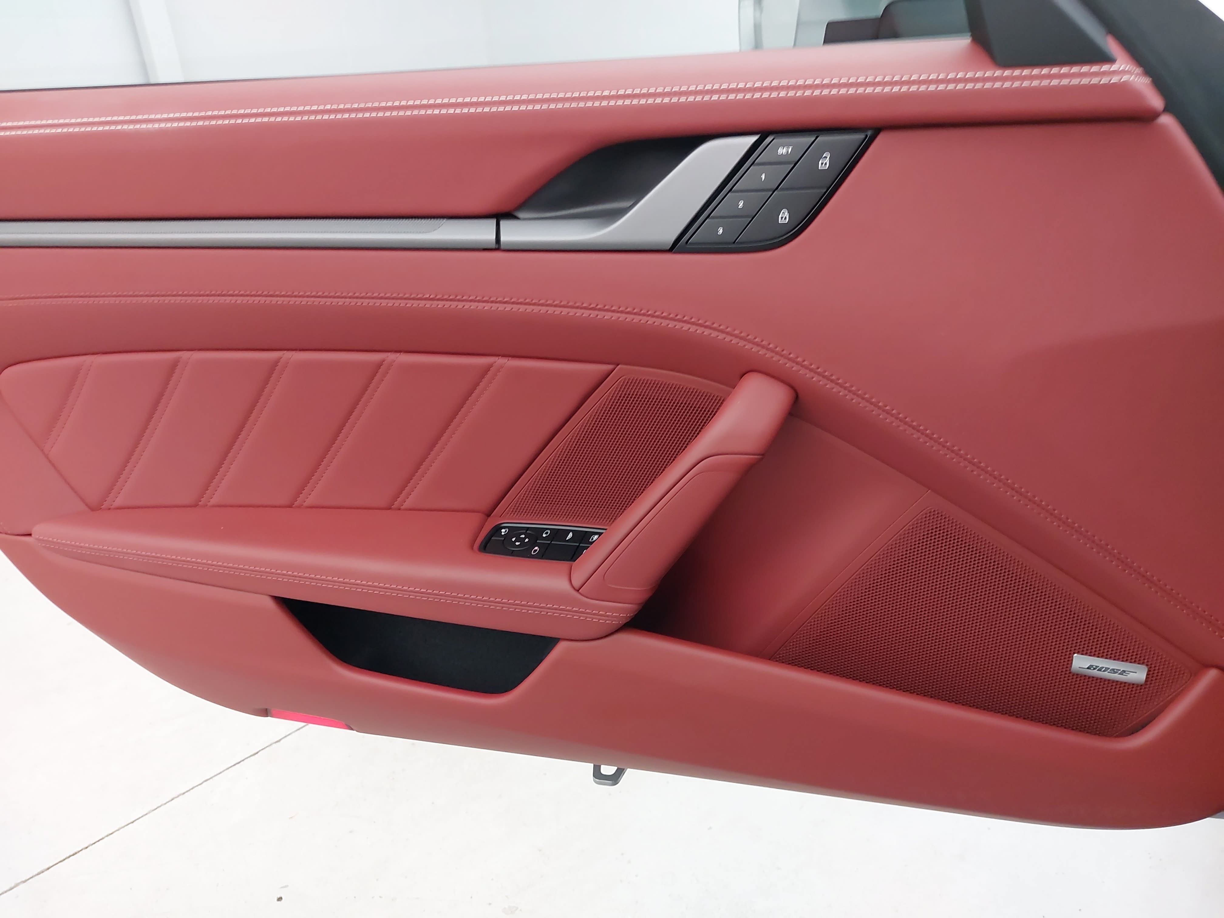 Certified 2024 Porsche 911 Carrera S RWD image 28