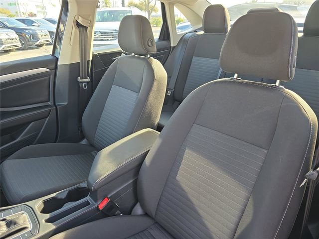 Used 2025 Volkswagen Jetta S image 13