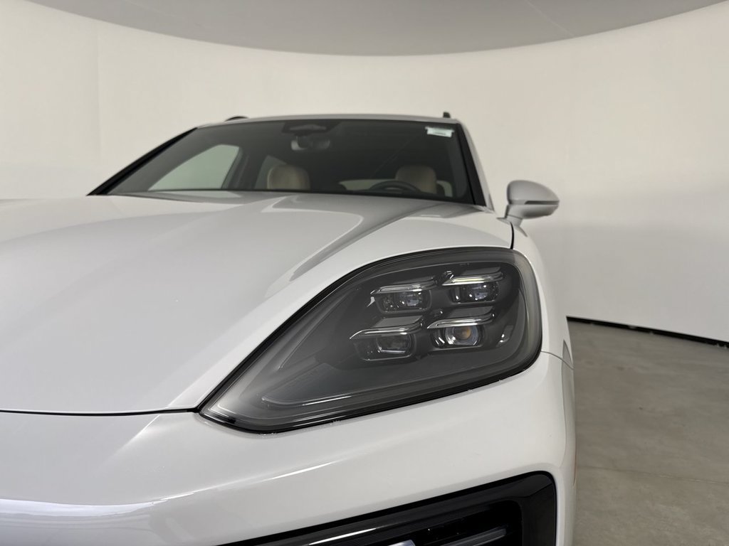 New 2026 Porsche Cayenne S AWD/4WD image 11