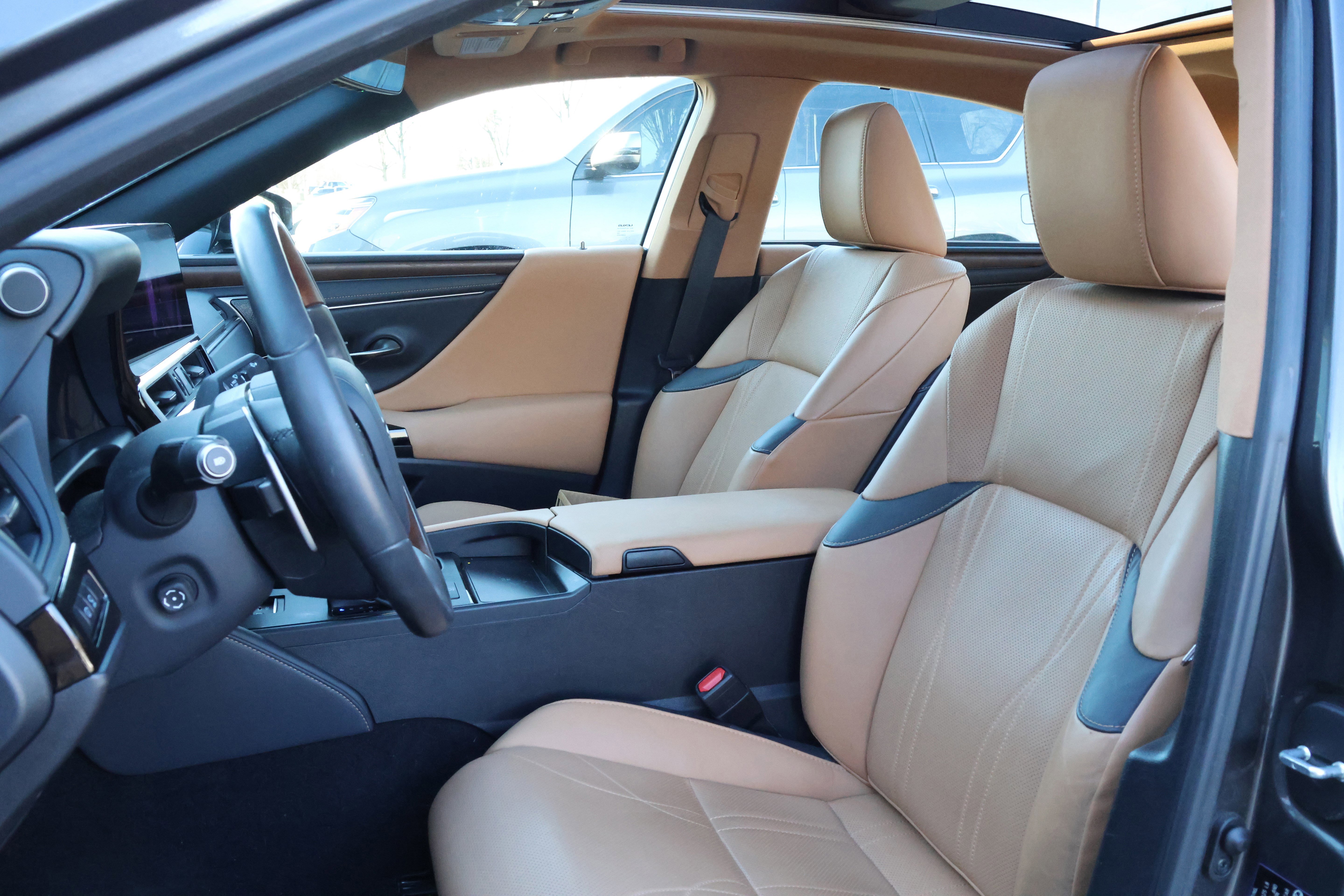 Certified 2024 Lexus ES 350 Ultra Luxury image 34