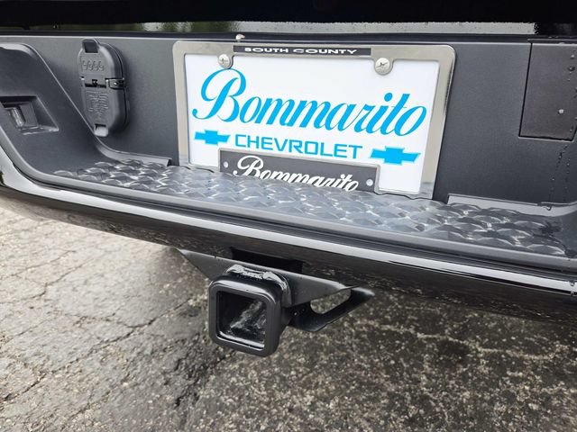 New 2026 Chevrolet Colorado W/T w/ WT Custom Package AWD/4WD image 12