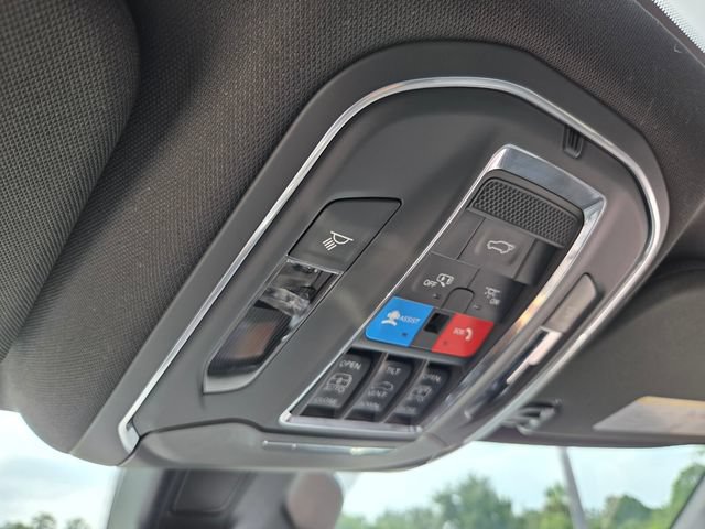 Used 2024 Jeep Wagoneer 2WD w/ Premium Group I image 33