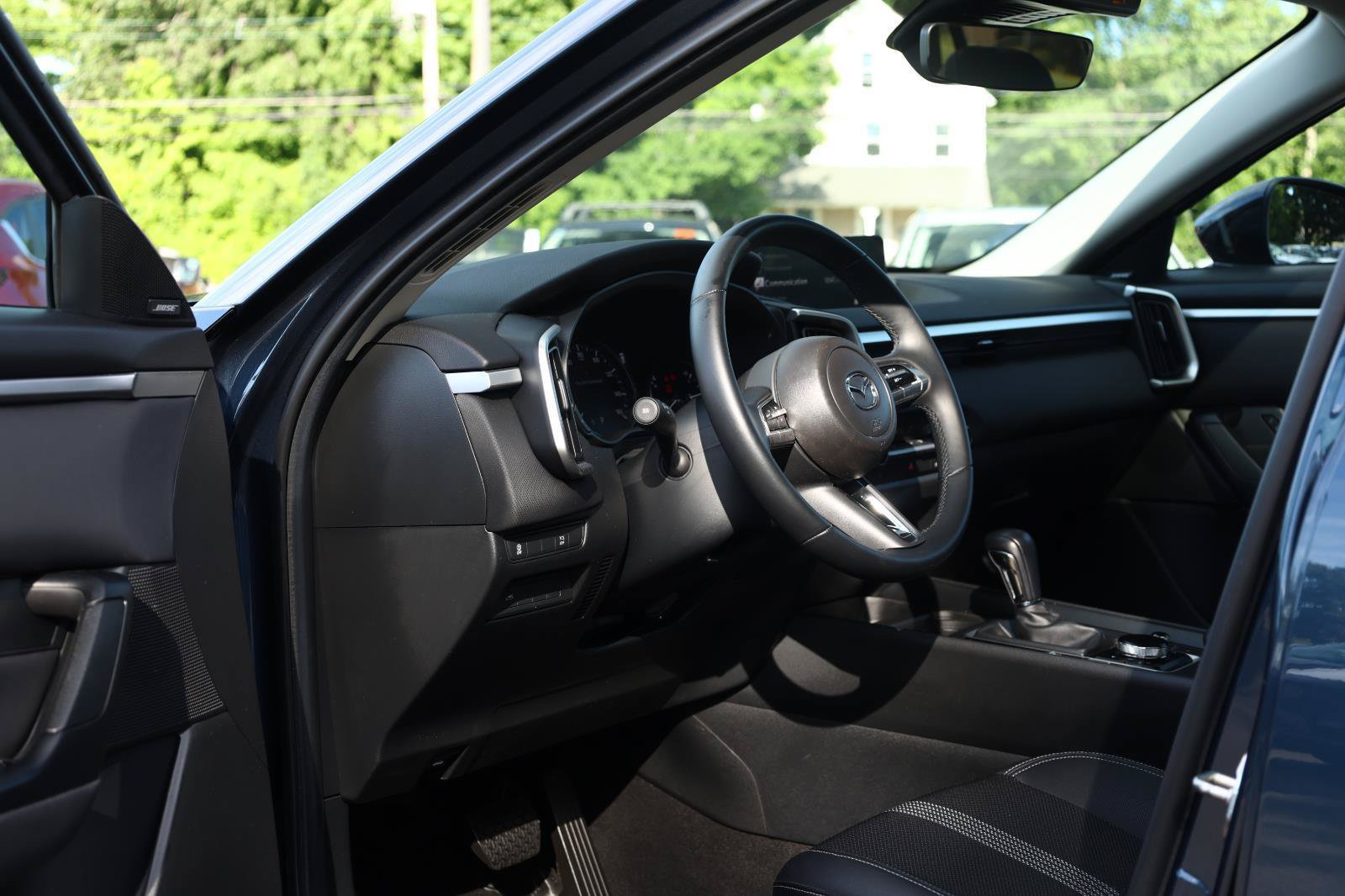 Used 2025 MAZDA CX-50 AWD 2.5 S w/ Premium Package image 12
