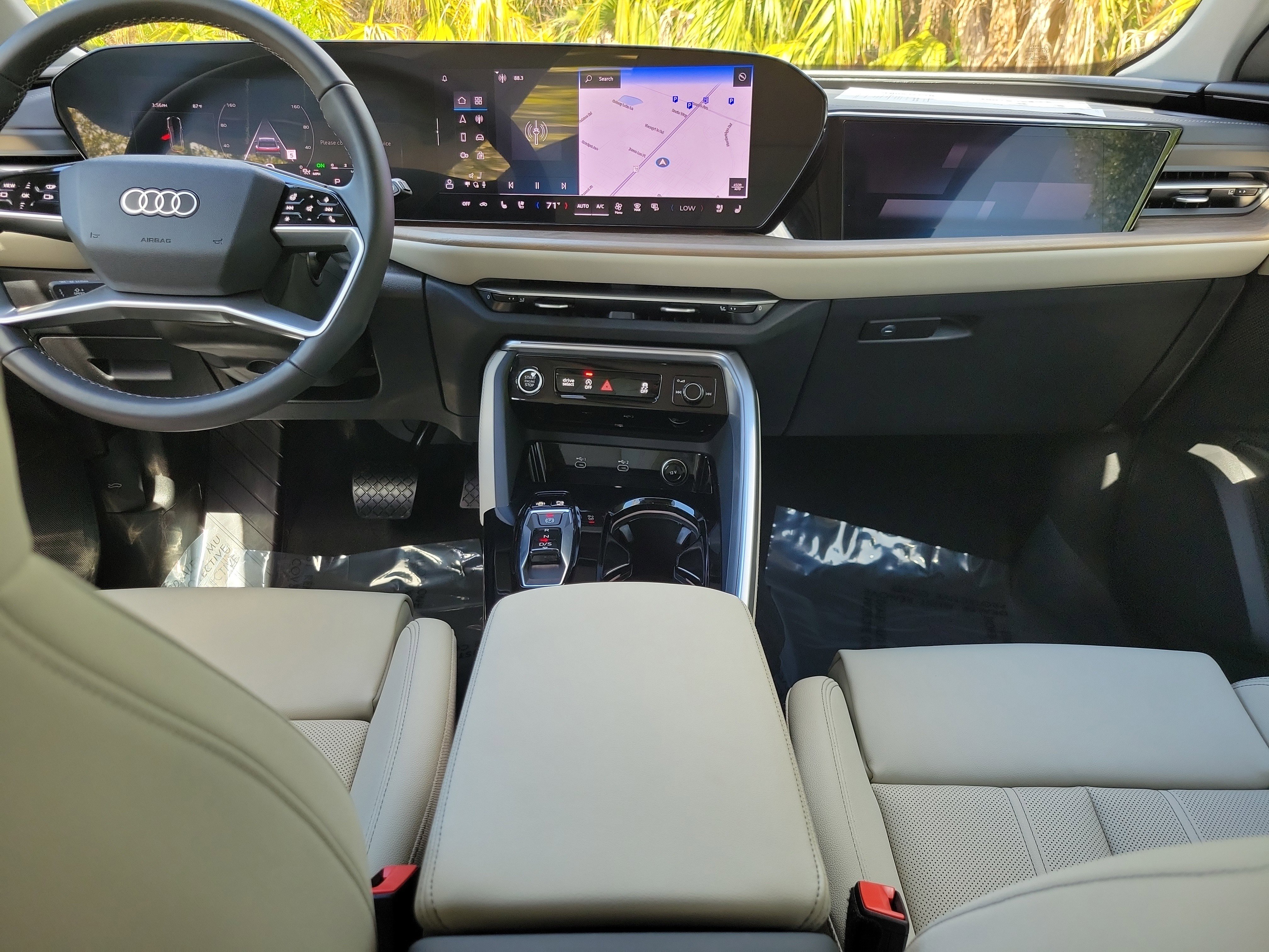 Certified 2025 Audi Q5 Prestige AWD/4WD image 14