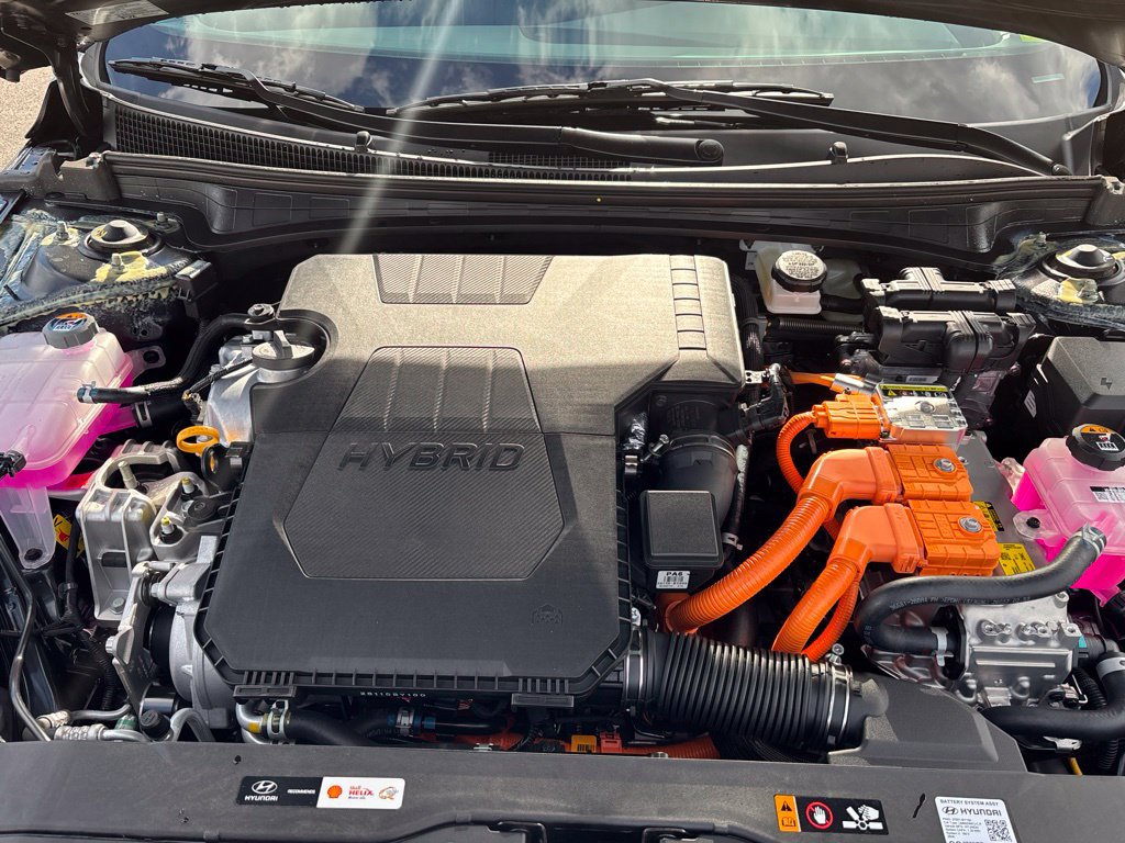New 2026 Hyundai Elantra Hybrid FWD image 10