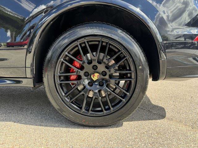 Used 2017 Porsche Cayenne GTS AWD/4WD image 59