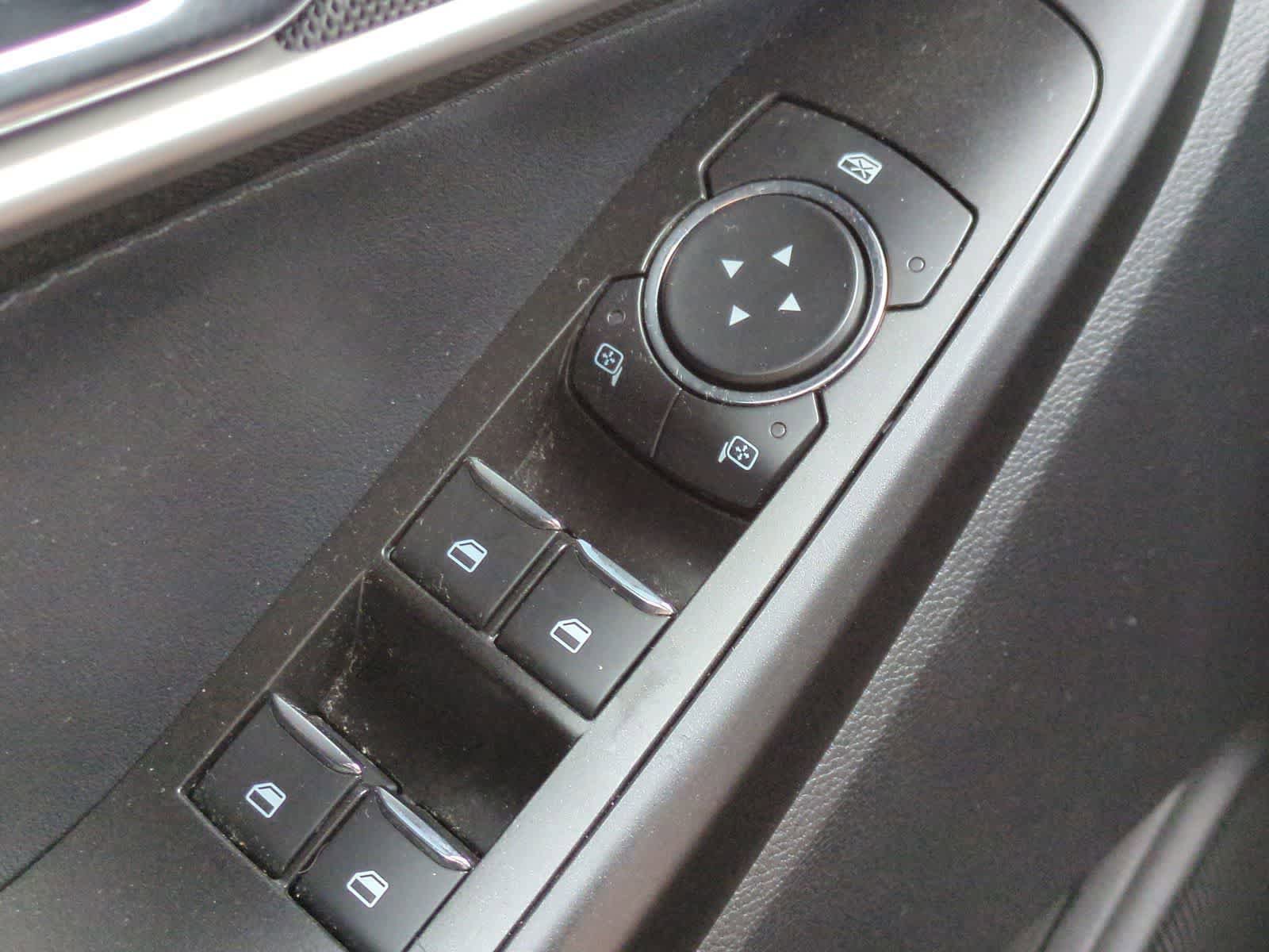 Used 2020 Ford Explorer XLT w/ Comfort Package image 28