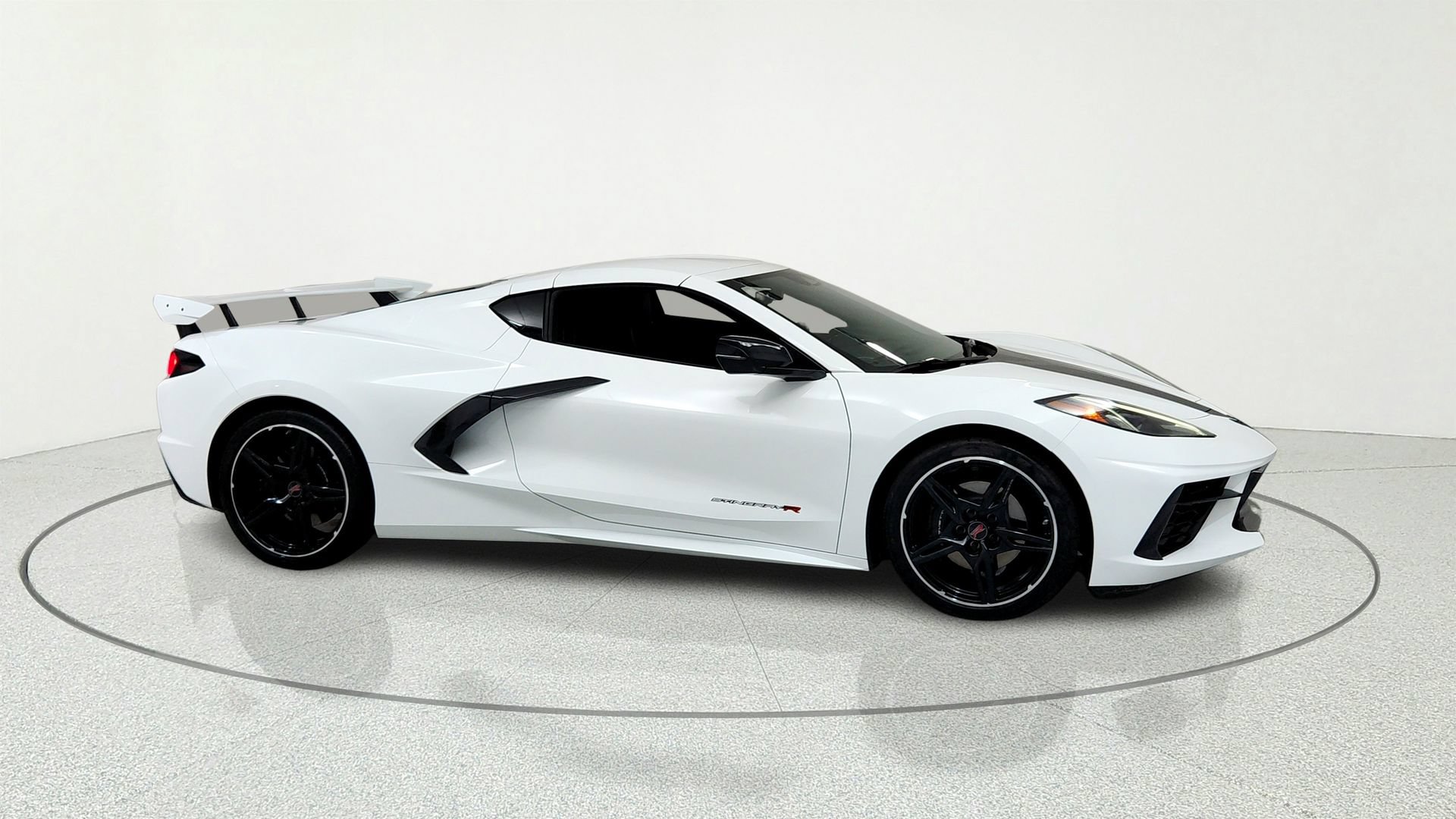 Certified 2024 Chevrolet Corvette Stingray Preferred Cpe RWD image 6
