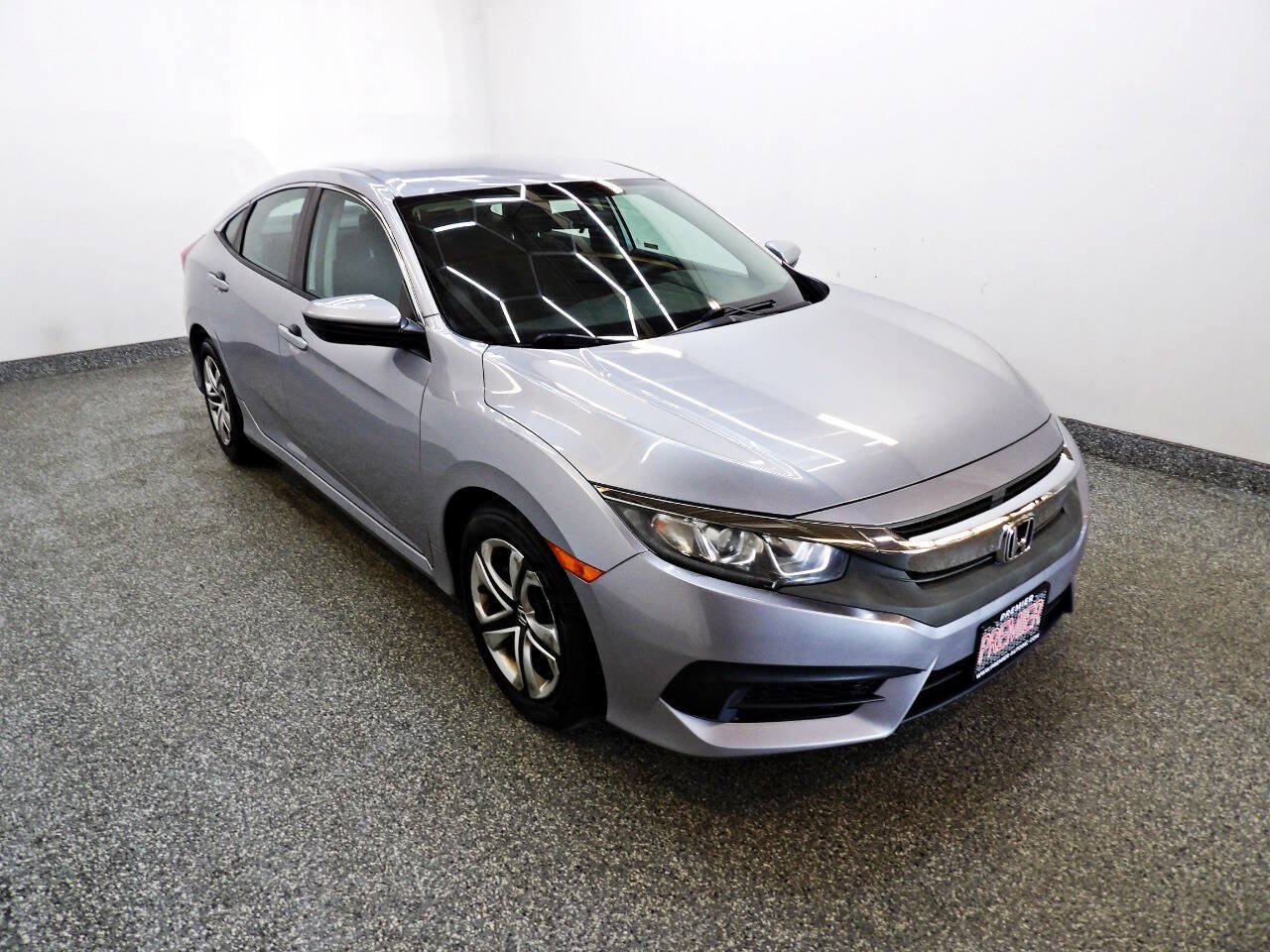 Used 2018 Honda Civic LX image 3
