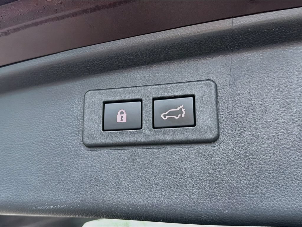 Used 2024 Subaru Outback Touring AWD/4WD image 38