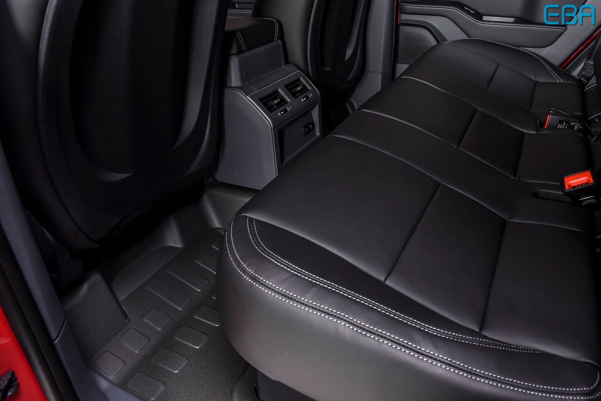 New 2025 INEOS Grenadier image 18