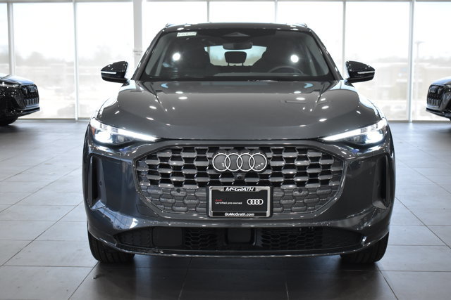Used 2025 Audi Q5 Premium Plus w/ Premium Plus image 6