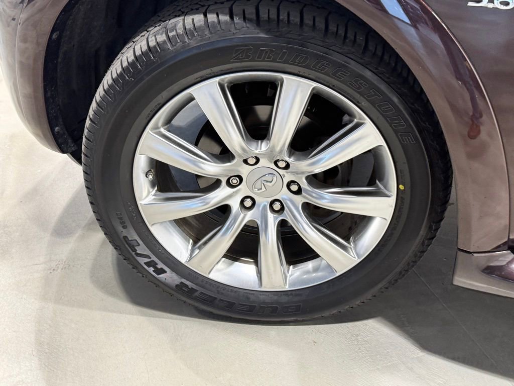 Used 2014 INFINITI QX80 4WD w/ Theater Package image 7