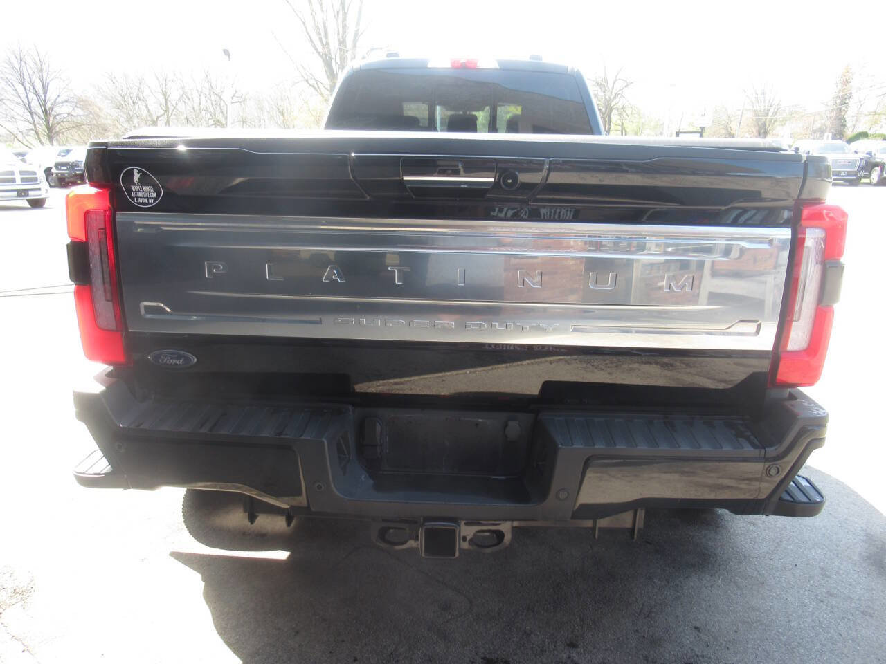 Used 2023 Ford F450 Platinum AWD/4WD image 11