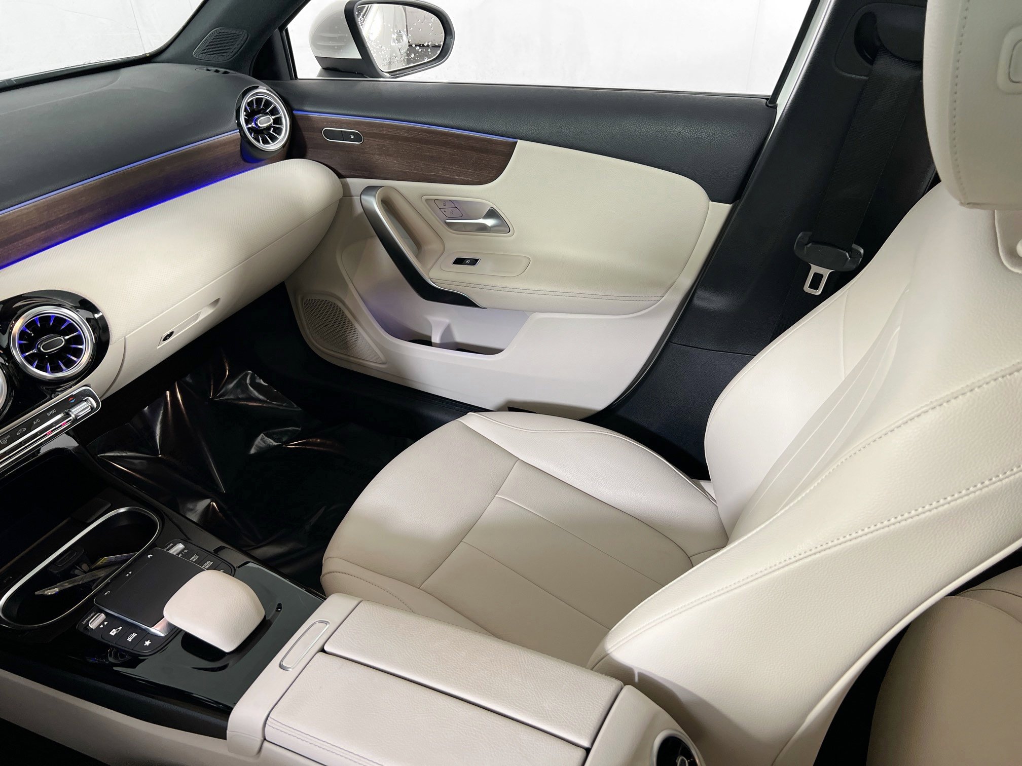 Used 2022 Mercedes-Benz A 220 4MATIC image 23