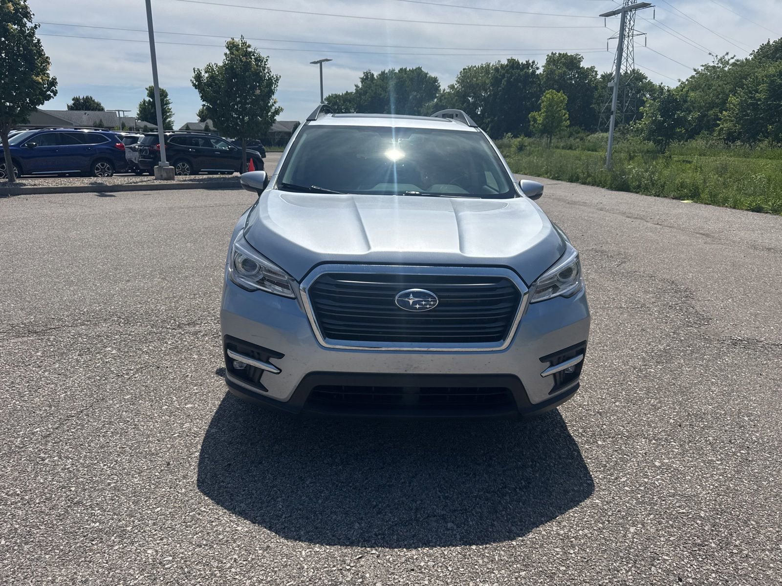 Certified 2021 Subaru Ascent Limited w/ Technology Package AWD/4WD image 3