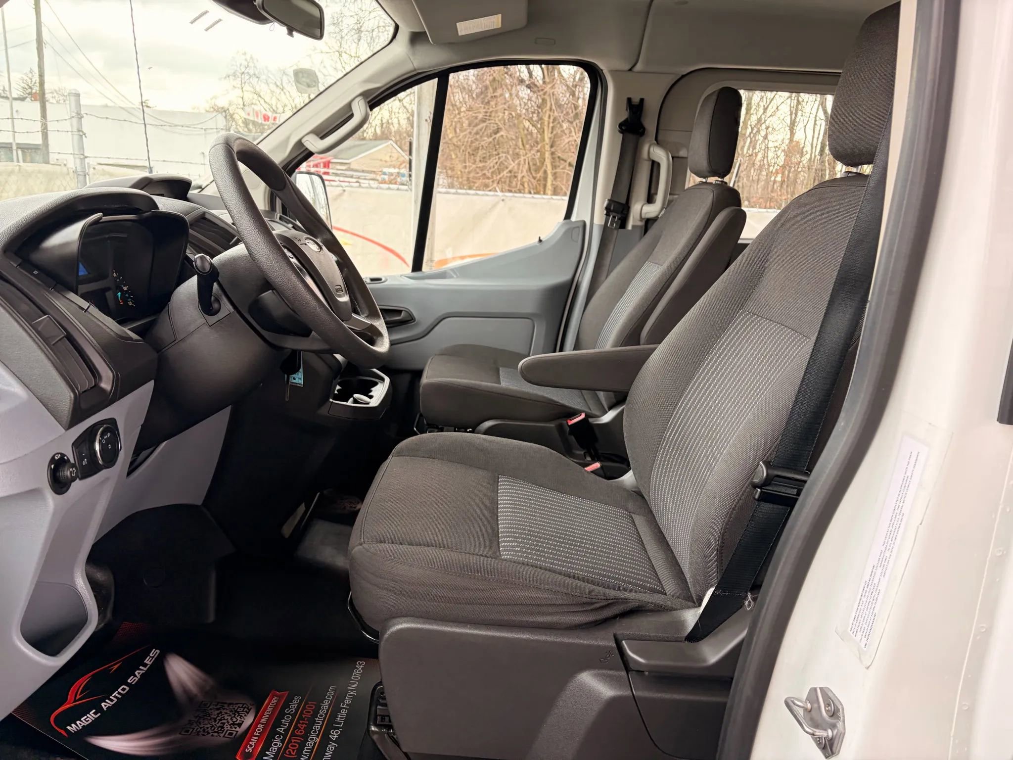 Used 2019 Ford Transit 350 XL RWD image 57