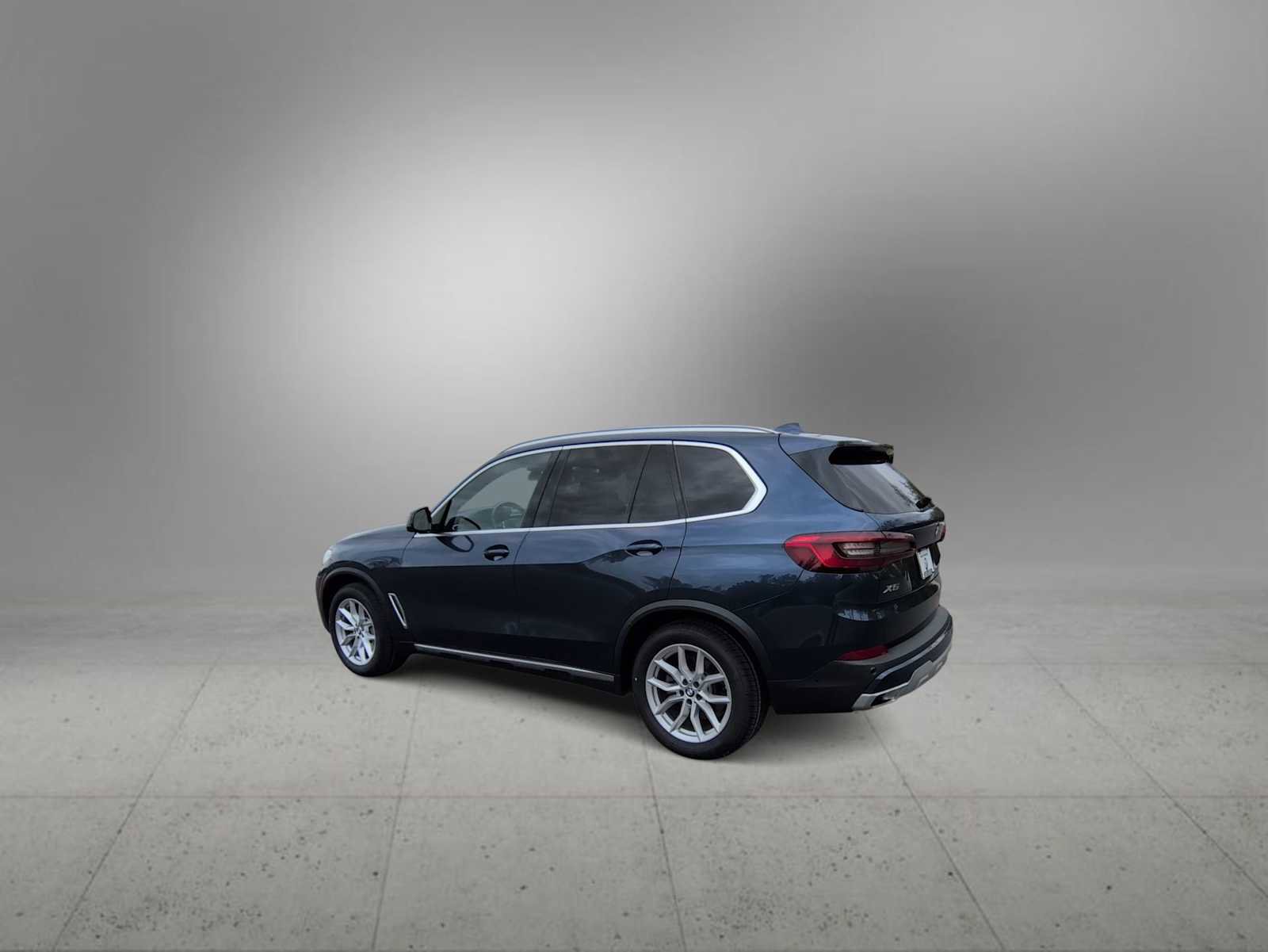 Used 2019 BMW X5 xDrive40i w/ Executive Package AWD/4WD image 6
