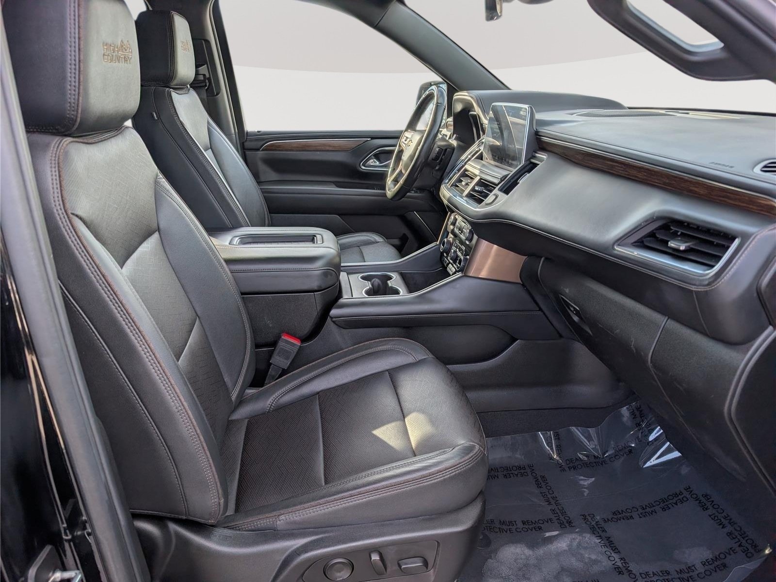 Used 2023 Chevrolet Suburban High Country w/ Advanced Technology Package AWD/4WD image 12