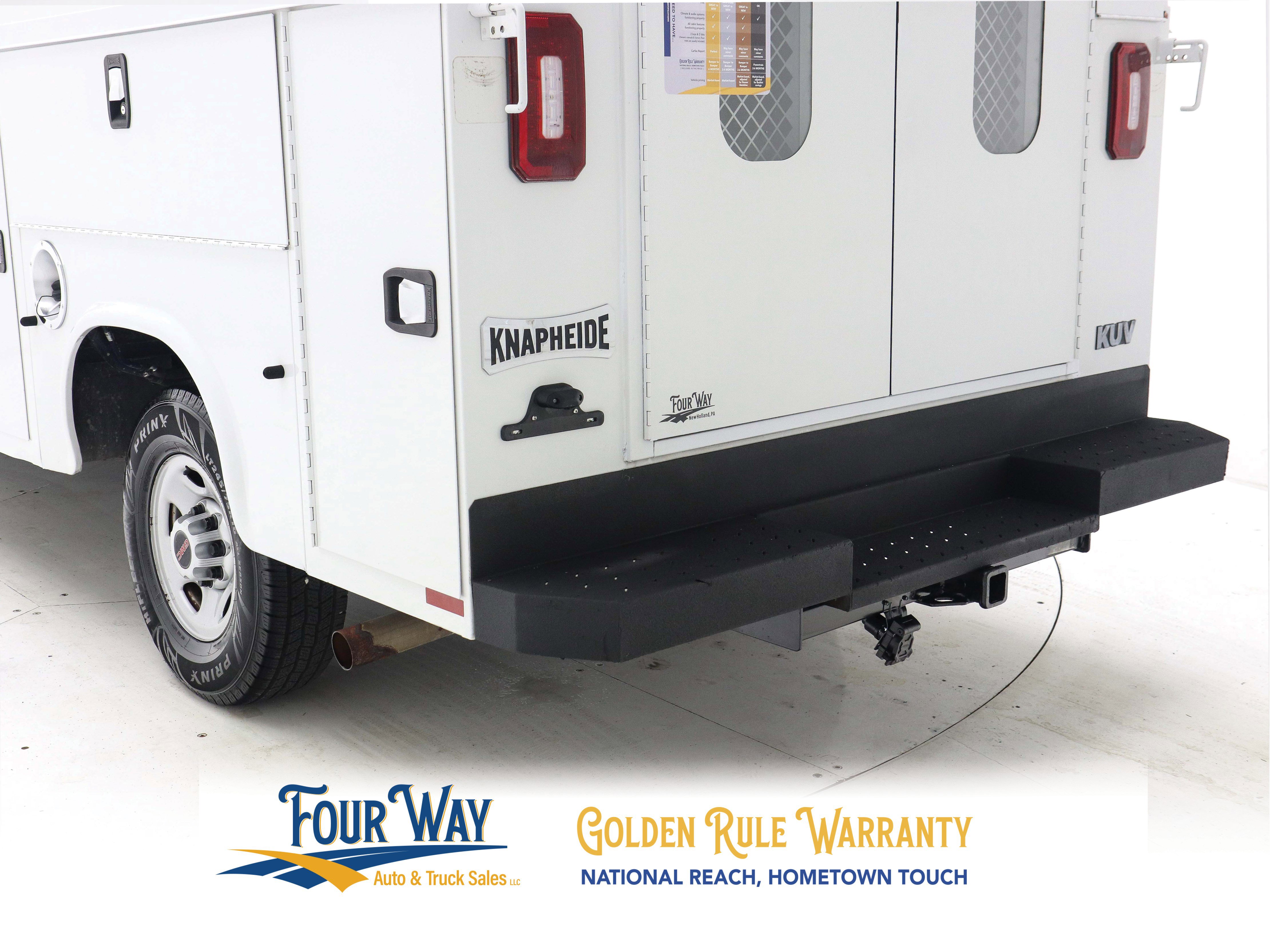 Used 2019 GMC Savana 3500 w/ Power Convenience Package image 9