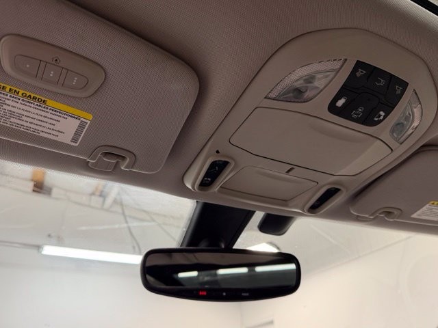 Used 2019 Chrysler Pacifica Limited FWD image 29