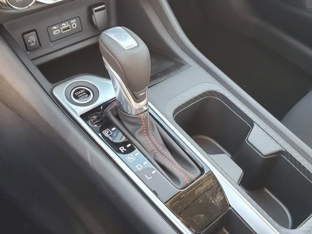 New 2025 Nissan Sentra SR image 28