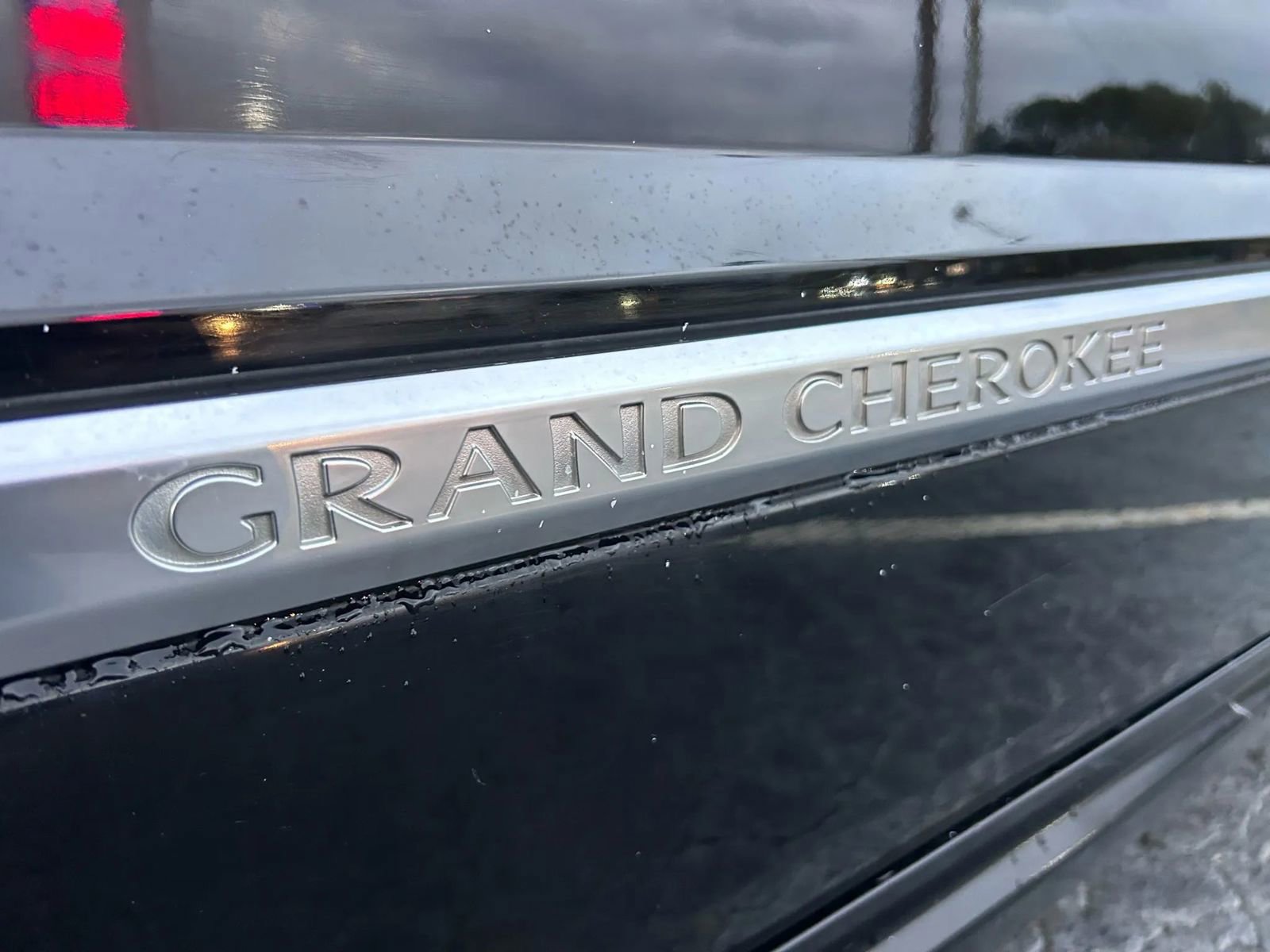 Used 2006 Jeep Grand Cherokee Overland w/ Skid Plate Group image 31