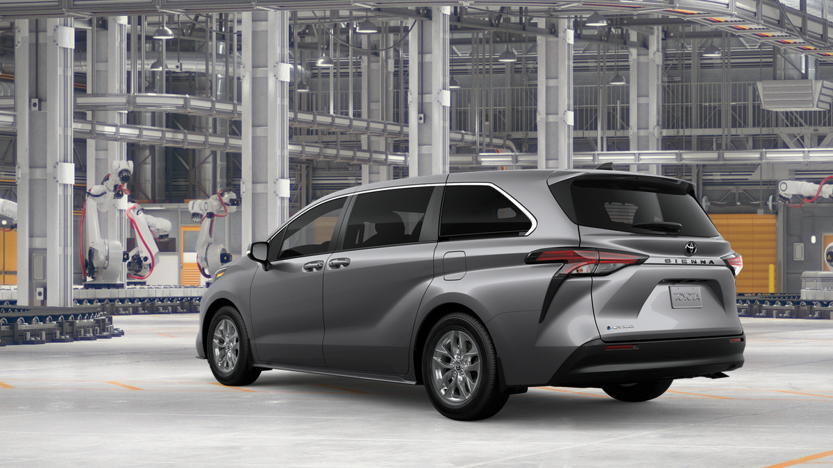 New 2026 Toyota Sienna LE AWD/4WD image 8