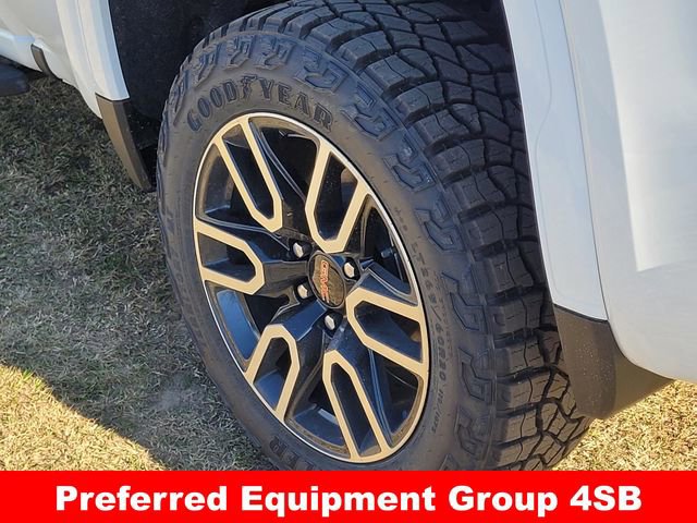 New 2026 GMC Sierra 1500 AT4 w/ AT4 Premium Package image 7