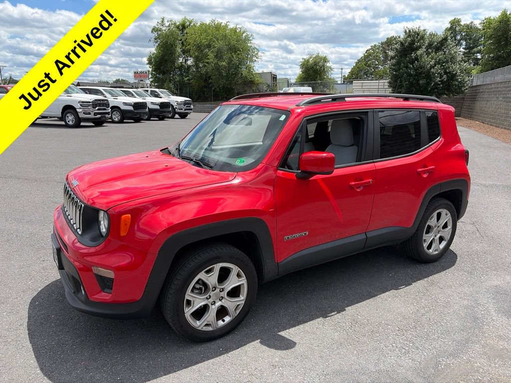 Used 2019 Jeep Renegade Latitude w/ Cold Weather Group AWD/4WD image 5
