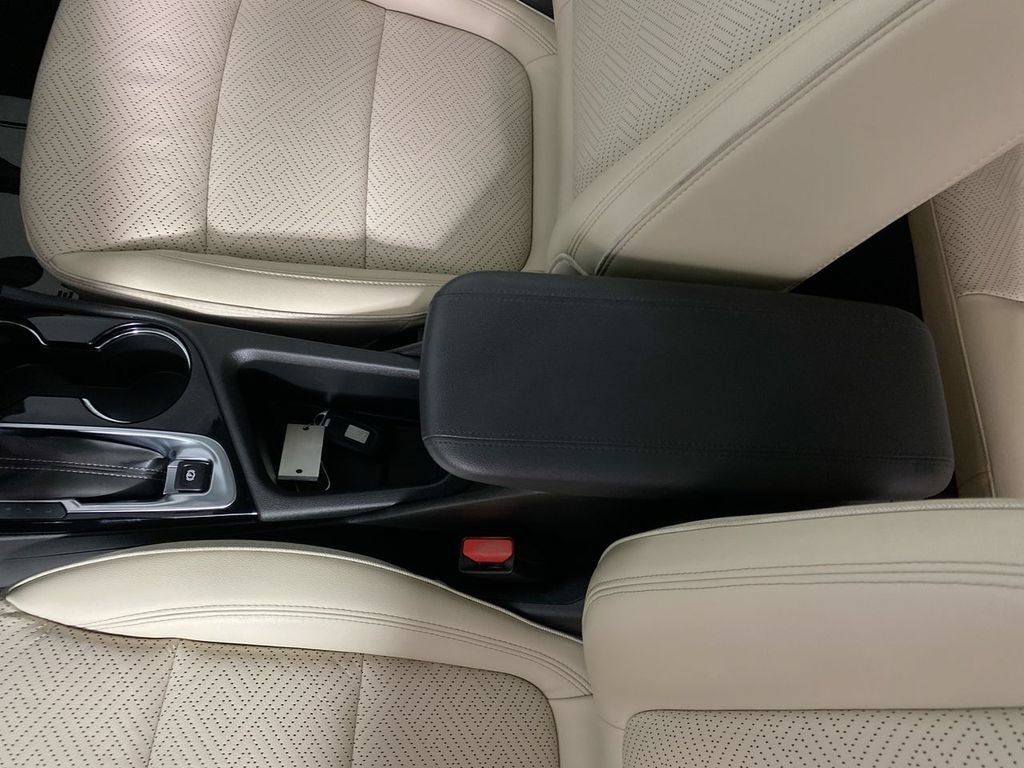 Certified 2023 Buick Encore GX Essence w/ Experience Buick Package FWD image 20