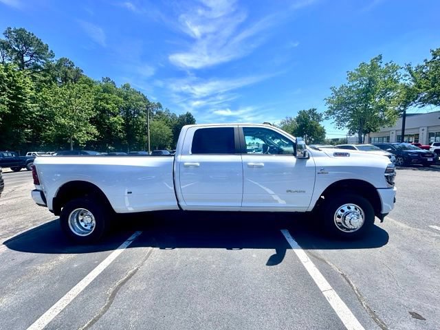 New 2026 RAM 3500 Laramie AWD/4WD image 7