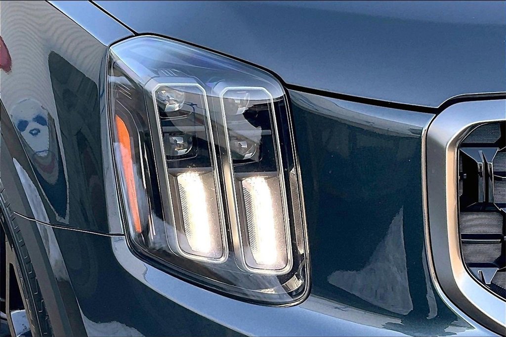 Used 2023 Kia Telluride SX X-Line image 29