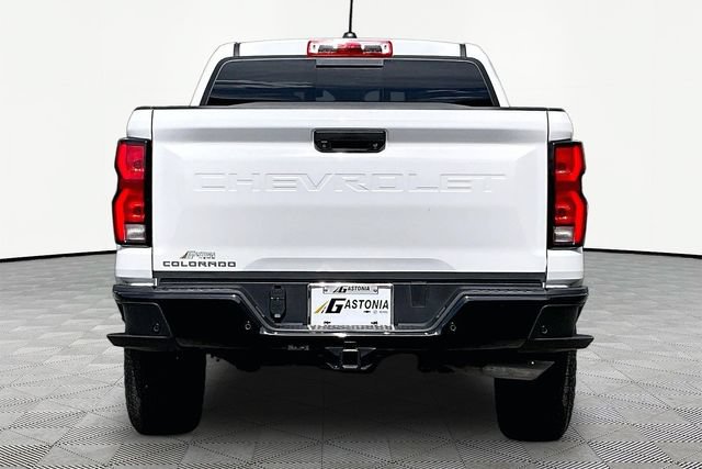 Used 2025 Chevrolet Colorado Z71 AWD/4WD image 6