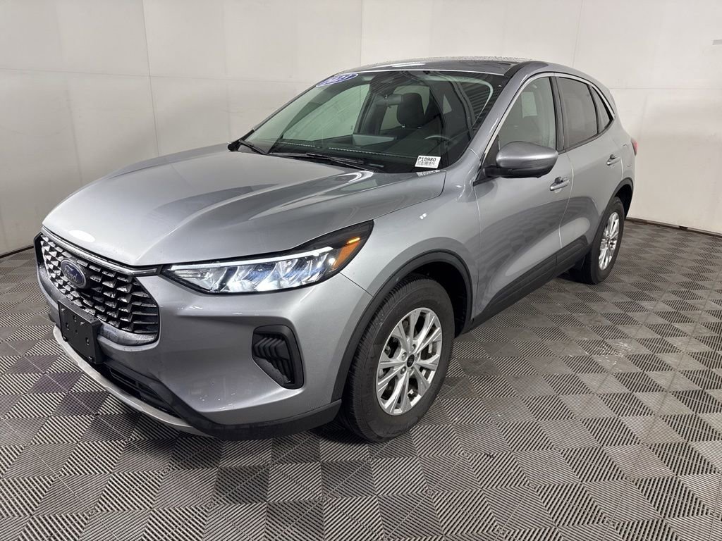 Certified 2023 Ford Escape Active w/ Tech Pack #2 AWD/4WD image 5